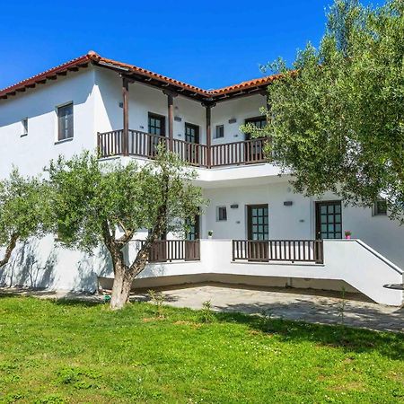 Eleon Suites Afitos Afytos Exterior foto