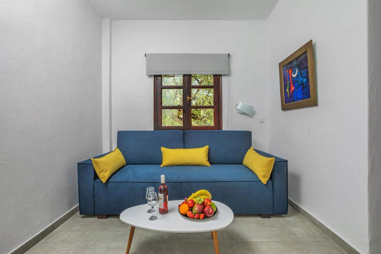 Eleon Suites Afitos Afytos Exterior foto