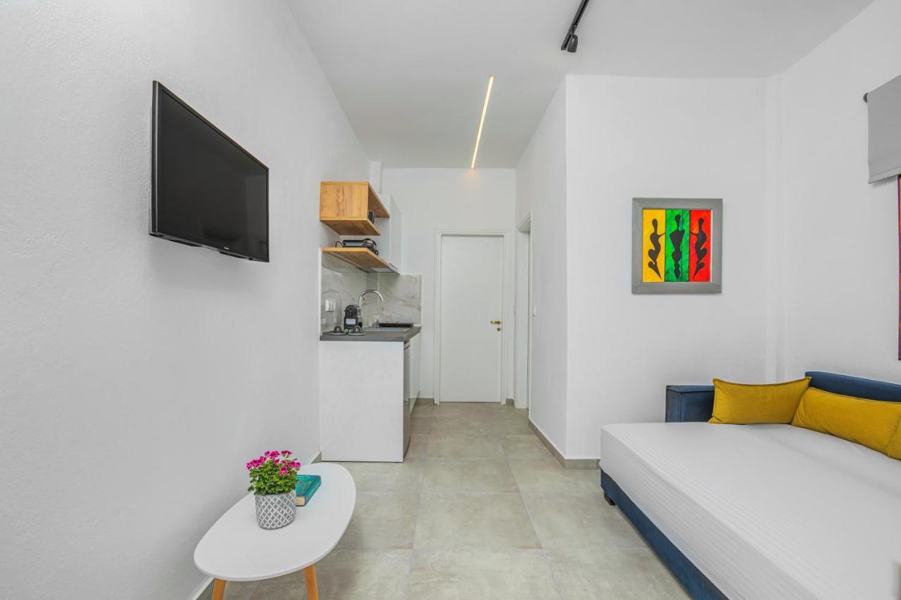 Eleon Suites Afitos Afytos Exterior foto